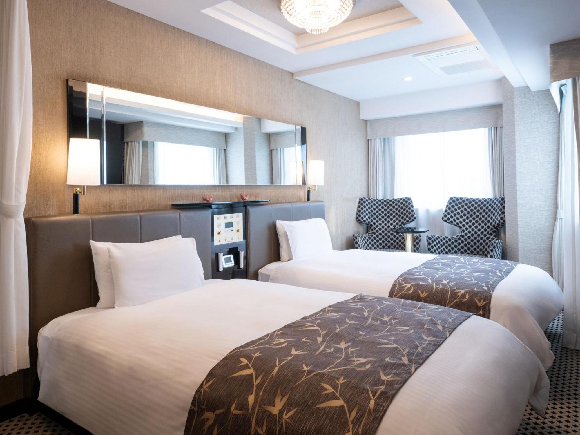 Apa Hotel Higashi Shinjuku Kabukicho Tower — Photos 3